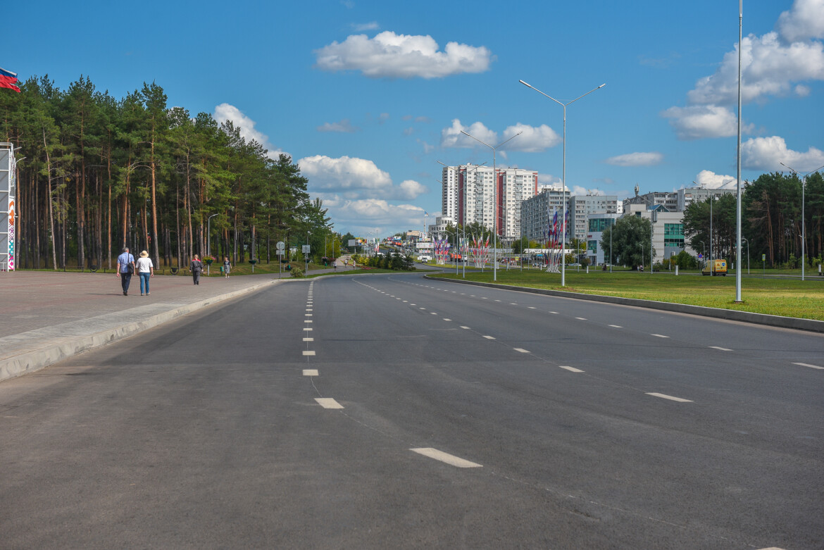 В Набережных Челнах открыли проспект Хасана Туфана после капремонта |  08.08.2023 | Казань - БезФормата