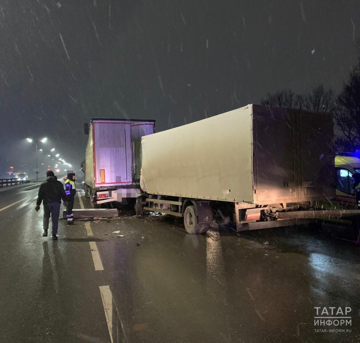 Водитель грузового авто погиб при столкновении с другим грузовиком в Челнах