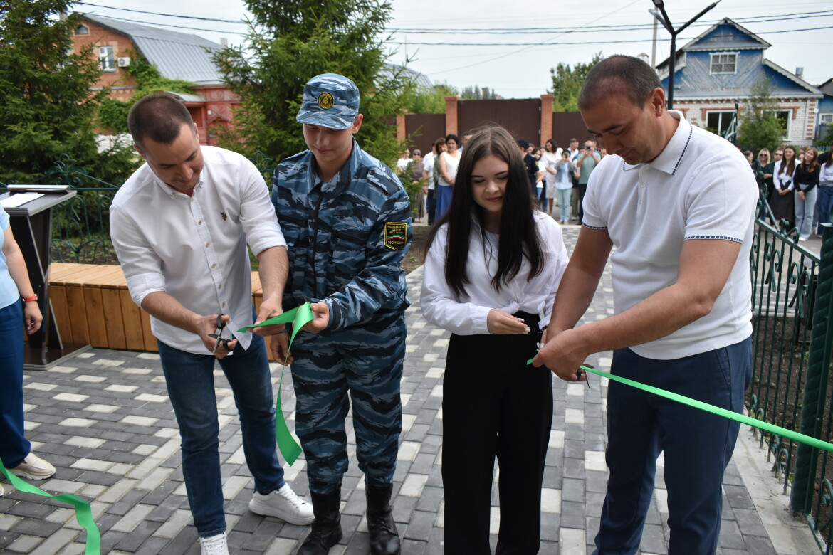 В Буинске открылся молодежный центр с киберзалом и музыкальной студией