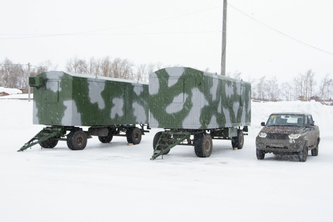 Военнослужащим из Бугульмы передали квадроцикл и автомобиль «Урал»