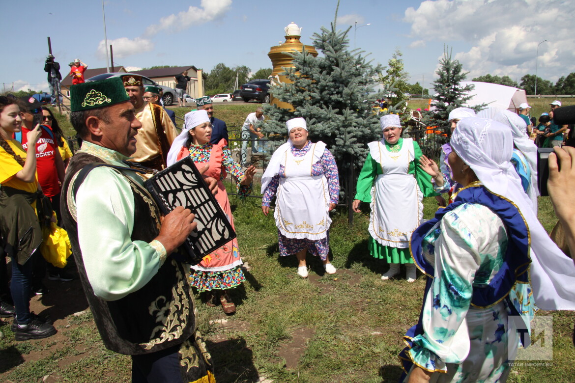 Татару музыка. Музыкальная культура про Татаров. Татары Пермского края. Татары Перми. Сумбуля праздник у татар.