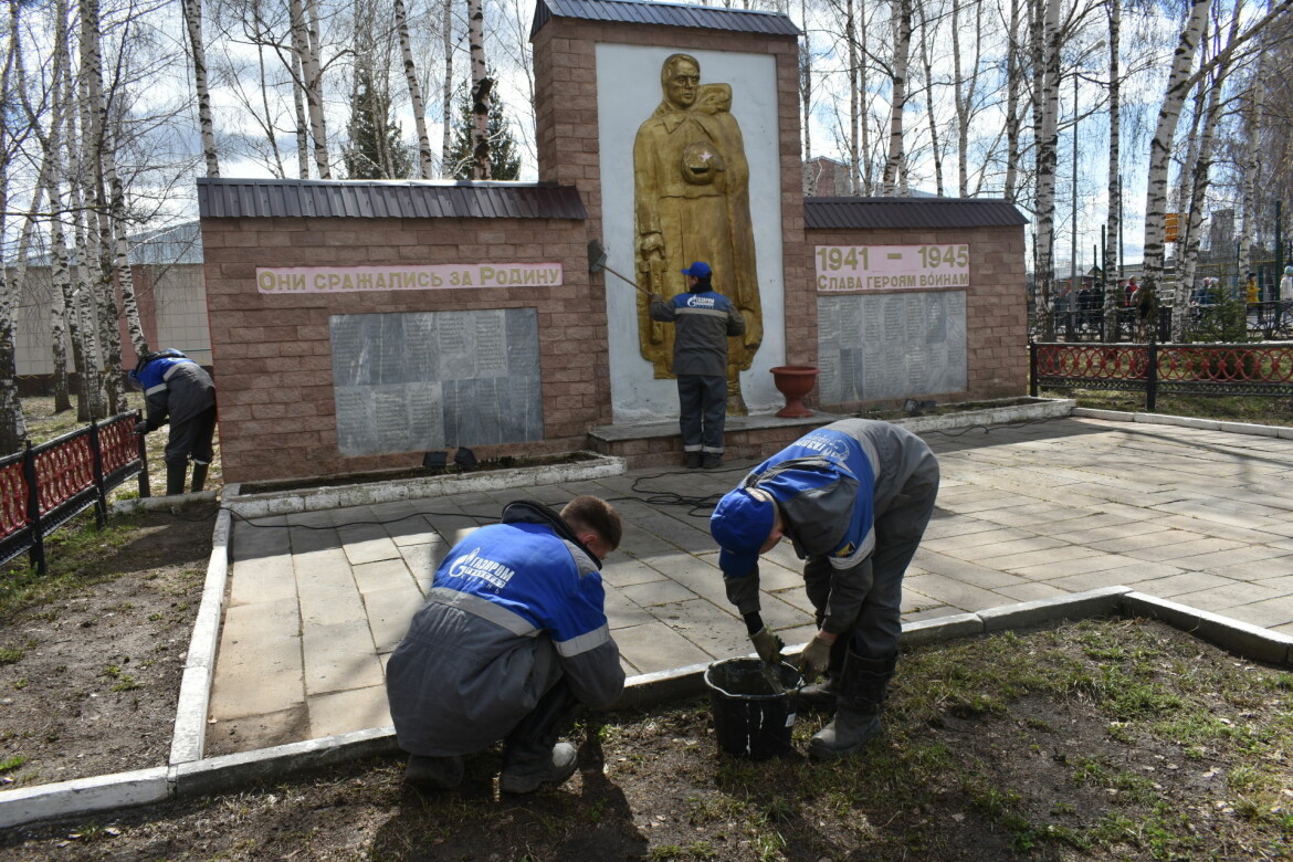 В селе Богородское накануне Дня Победы завершилась реконструкция памятника  солдатам