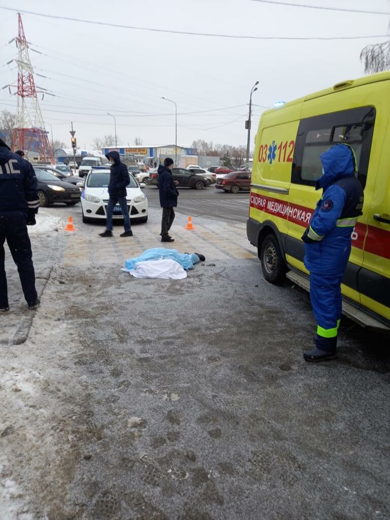 На Горьковском шоссе водовоз сбил насмерть 7-летнего мальчика