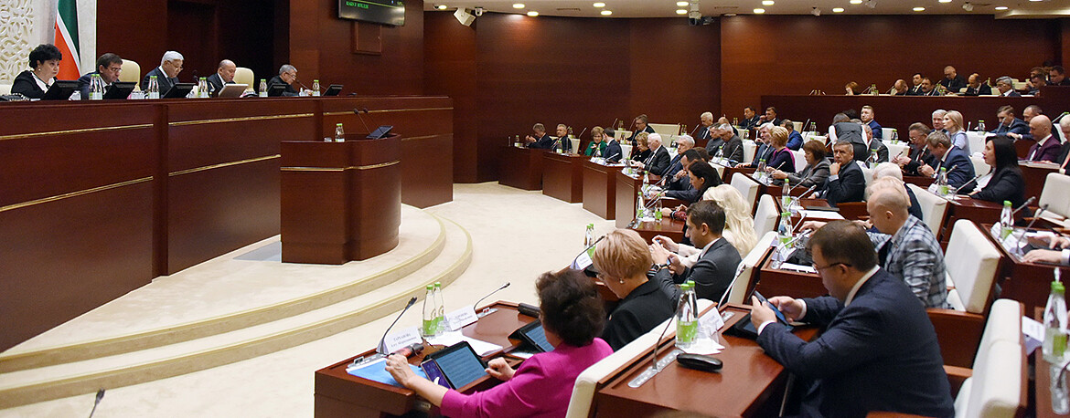 «Дойти до японских иен»: депутаты Татарстана приняли бюджет в первом чтении