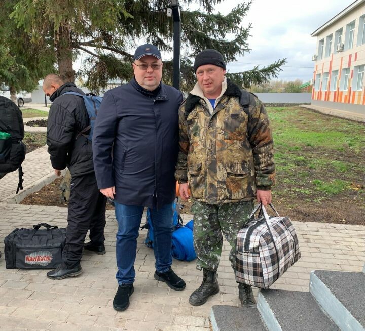 Глава одного из поселений Алексеевского района РТ ушел добровольцем защищать Родину