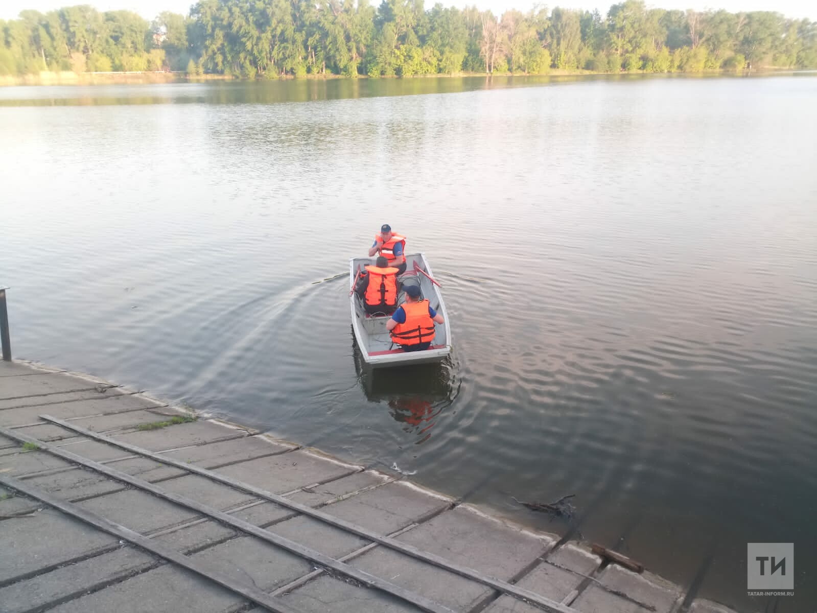 На набережной Тукая в Челнах мужчина утонул, прыгнув с моста в Мелекеску
