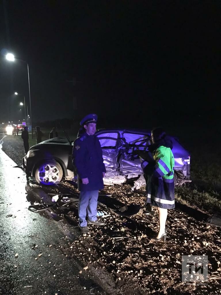 Пять человек, в том числе младенец, попали в больницу в результате ДТП на трассе в РТ