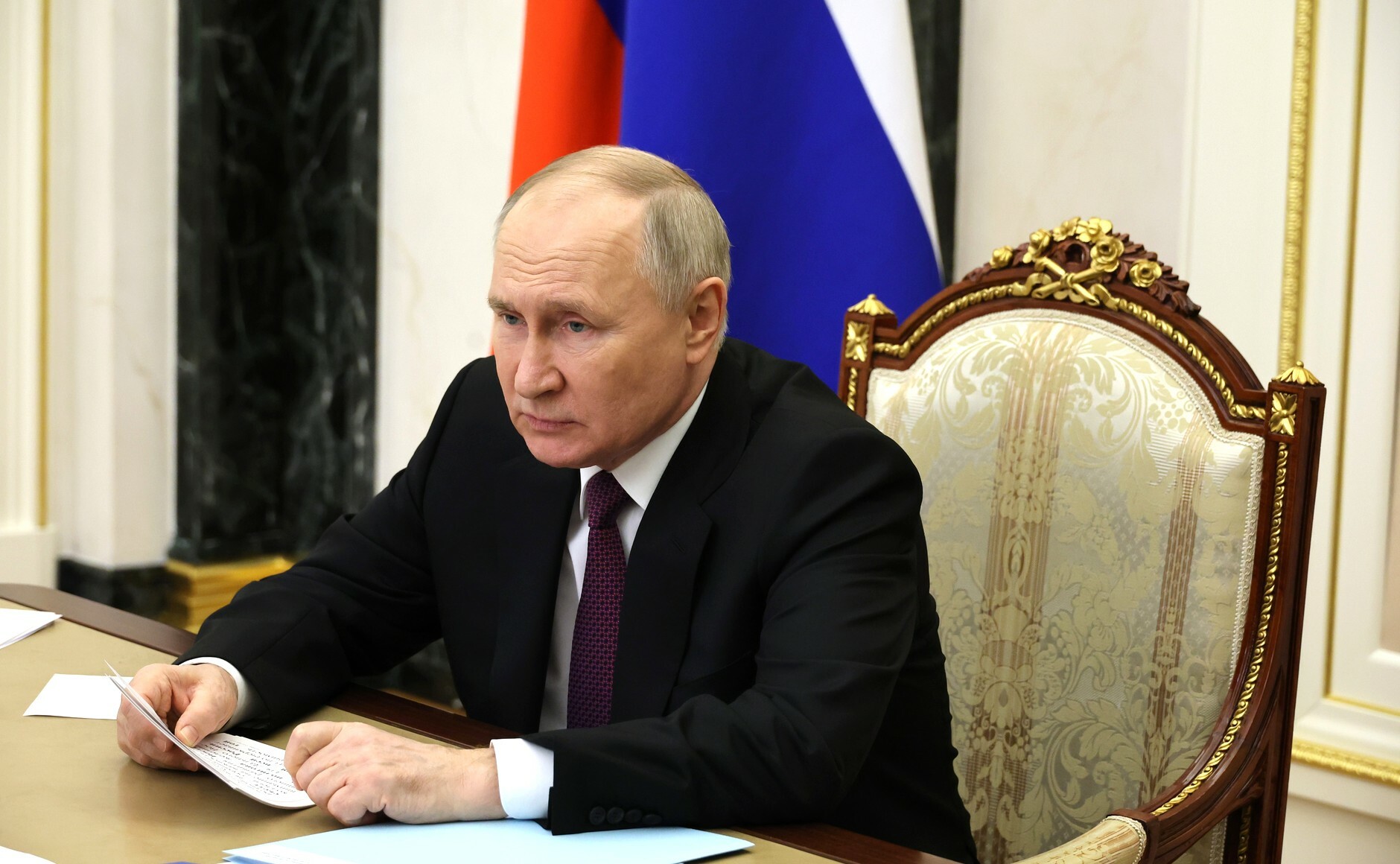 Владимир Путин назвал смерть Юрия Соломина невосполнимой утратой для всей России