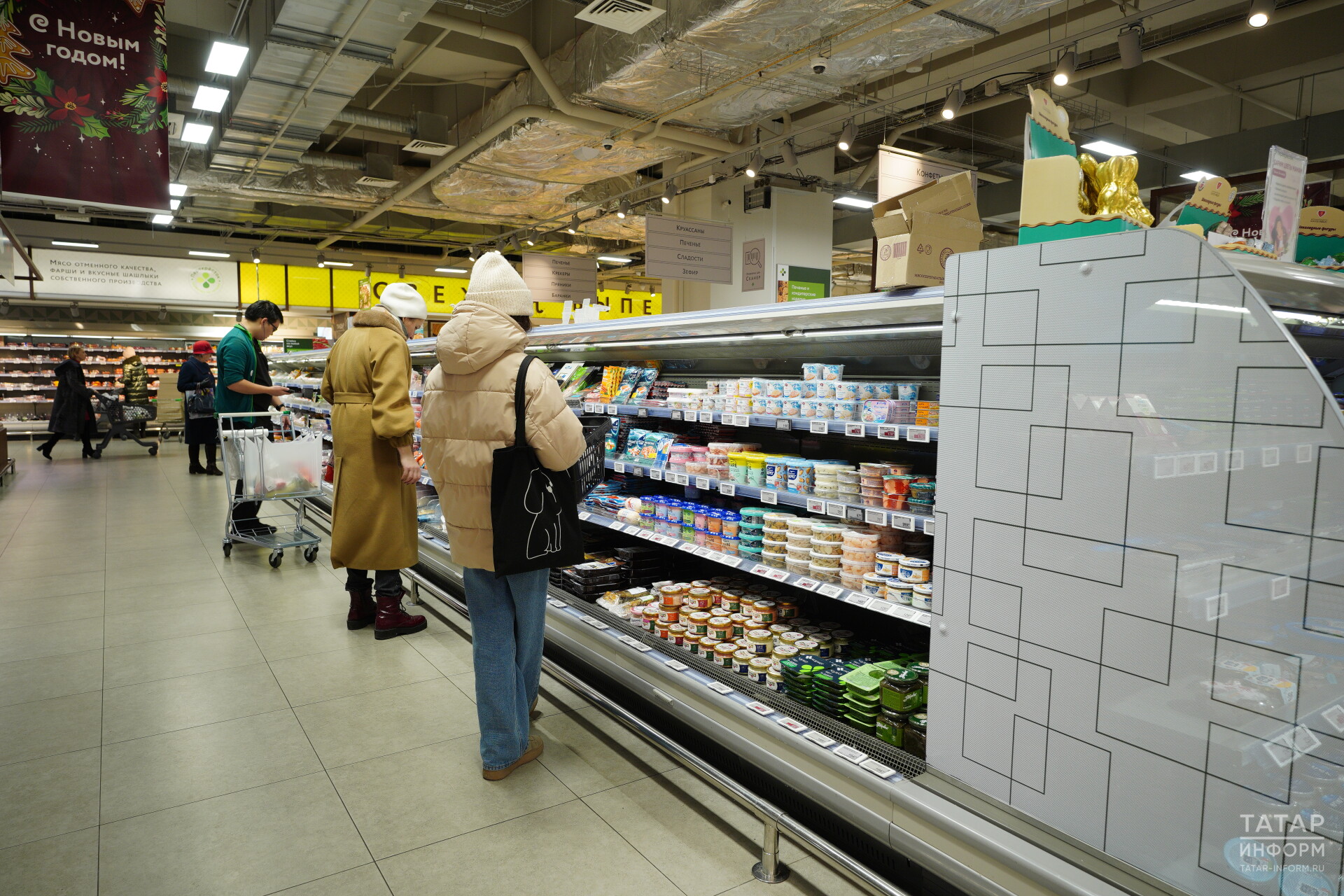 Глава Альметьевска призвал не создавать ажиотаж из-за дефицита продуктов