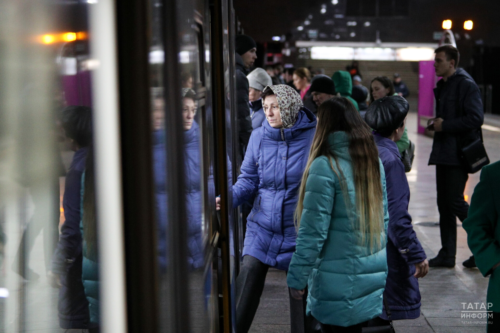 Из-за обильного снегопада метро Казани в пиковый день перевезло на 30% больше пассажиров