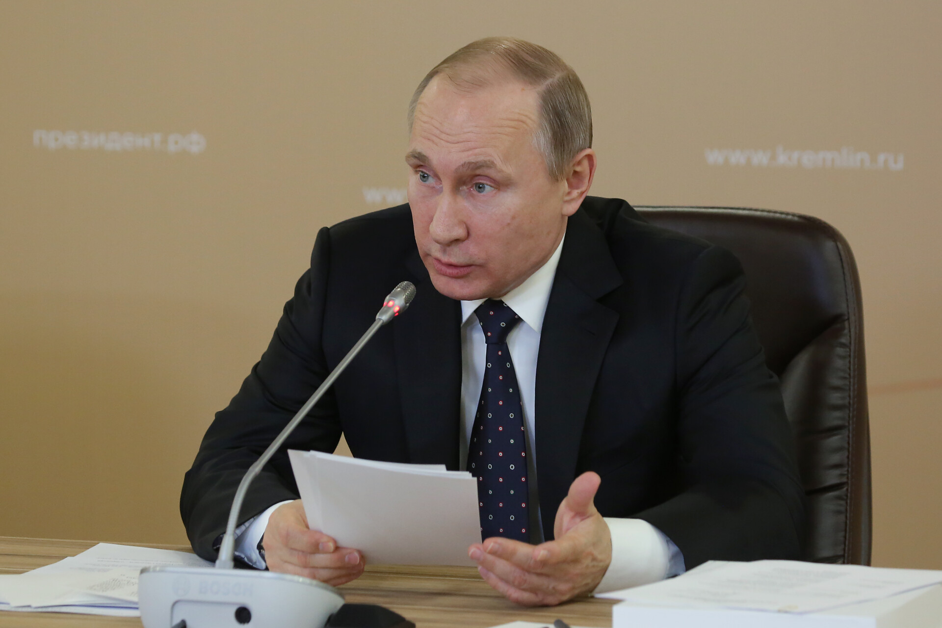 Путин подписал закон о конфискации имущества за фейки о Вооруженных силах РФ