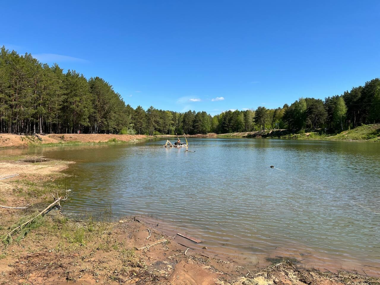 В челнинском парке «Прибрежный» восстановили дно озера Лесное