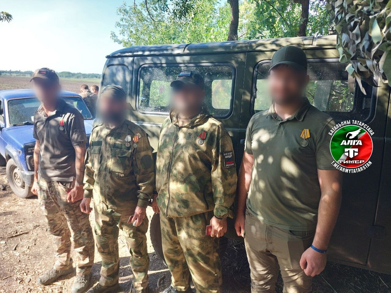 За мужество и самоотверженность в День России наградили бойцов батальона «Тимер»