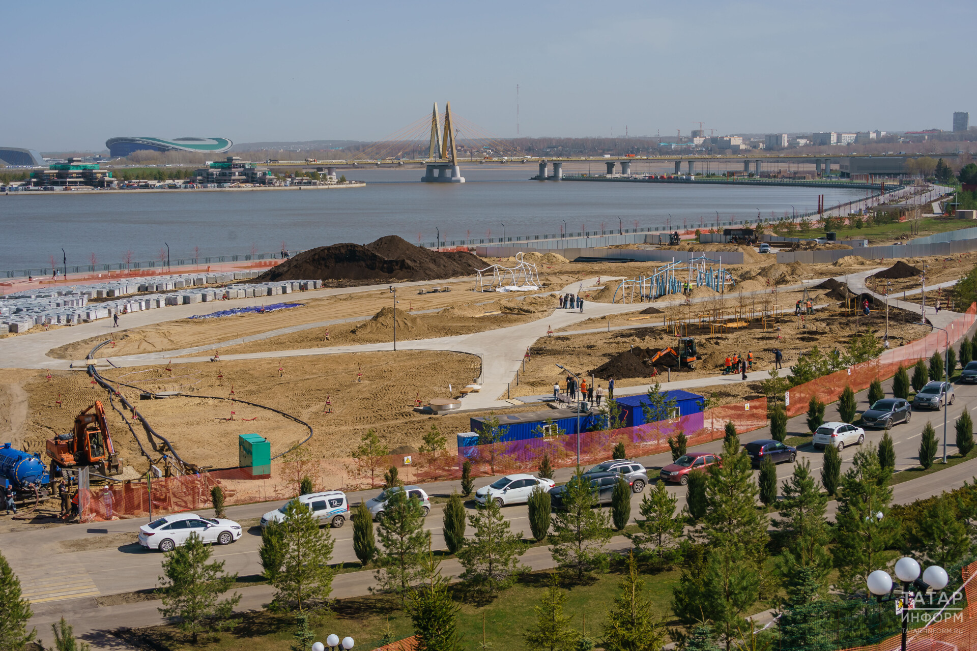 Мэр Казани посетовал, что самый большой в РФ детский парк хотели сдать раньше