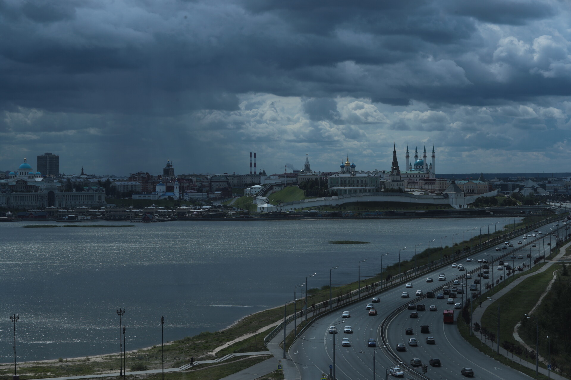 На Татарстан опять обрушатся сильные дожди и порывистый ветер