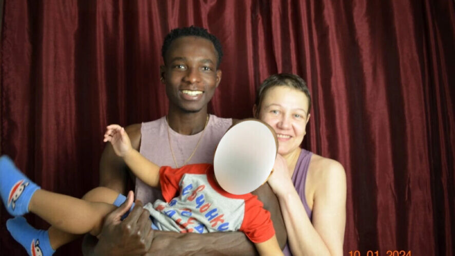 СМИ: рожденный в Казани африканец осиротел после смерти матери и депортации отца