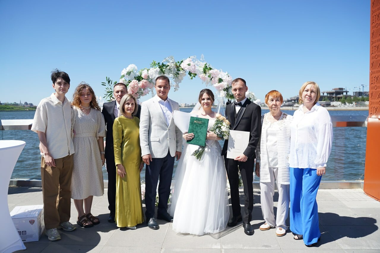 Церемония бракосочетания прошла в День молодежи в экстрим-парке «УРАМ»