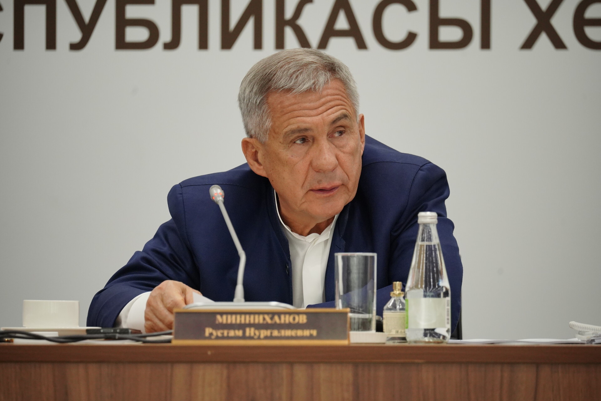 Минниханов встретился с главой Хакасии на Петербургском форуме