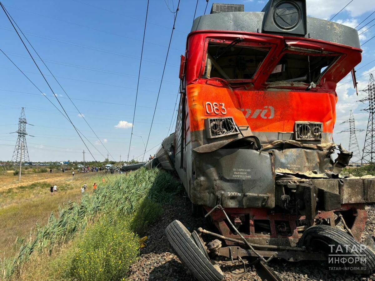 Власти Волгоградской области сообщают о 20 пассажирах поезда, доставленных в больницу