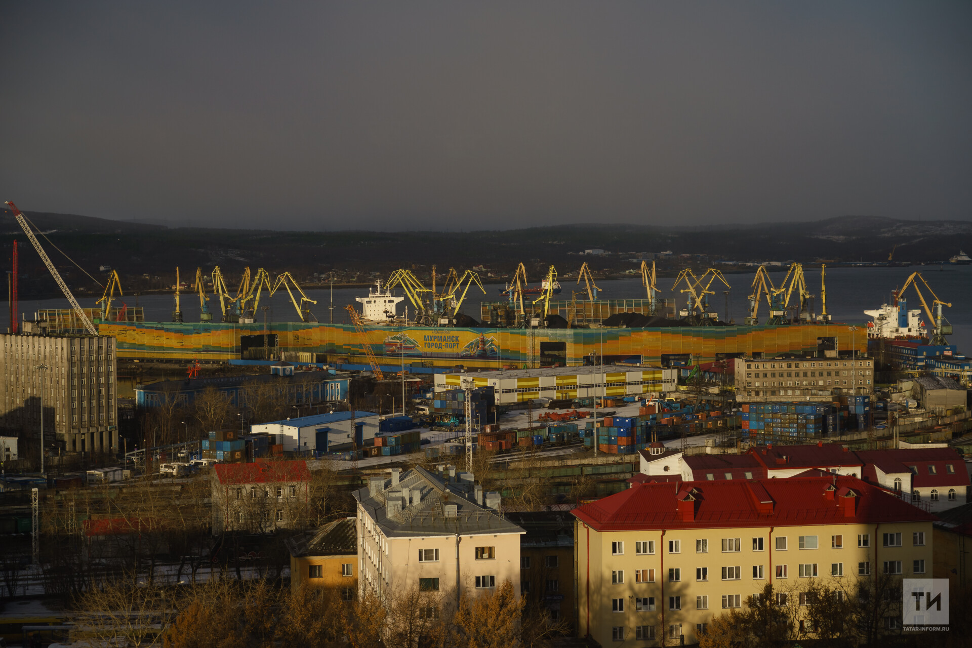 Татарский след в Арктике: в Мурманске открыли памятную доску основателю  «Атомфлота»