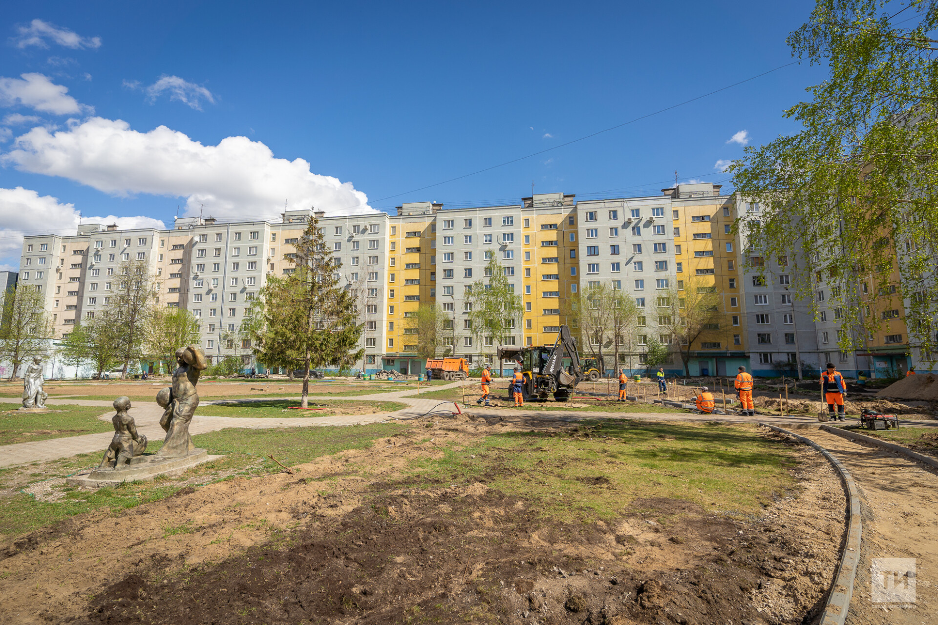 В Казани продолжается благоустройство по программе «Наш двор»