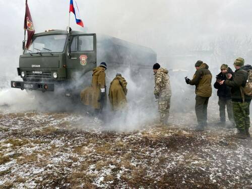 «Будем возрождать»: бойцы СВО проводят для школьников патриотические игры