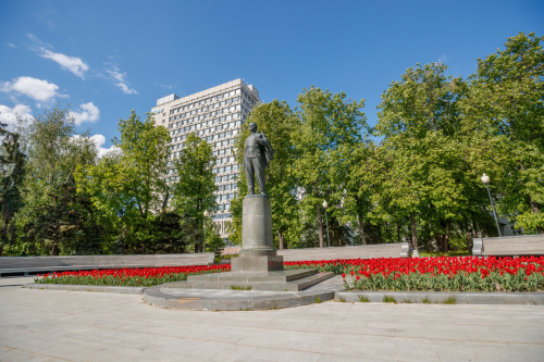 В Казани отремонтируют «Сковородку» перед главным зданием КФУ