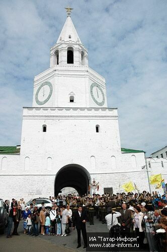 Митинг, посвященный 65-летию со дня казни Мусы Джалиля