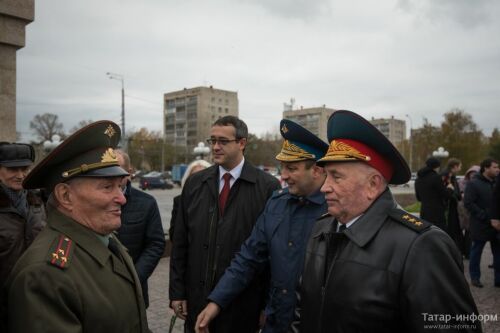 Возложение венков к вечному огню в рамках Дней Москвы в РТ