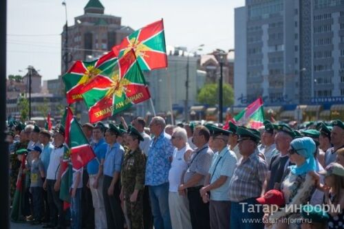 Митинг в Казани в честь Дня пограничника