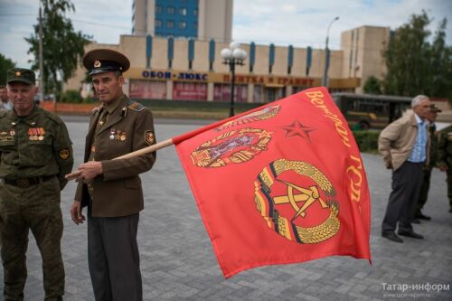 Митинг военных, служивших в странах Варшавского договора