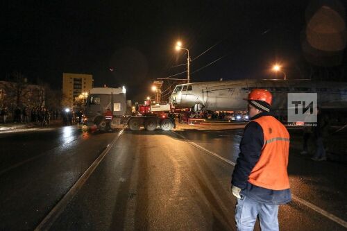 Самолет Ту-144 «переехал» к зданию КНИТУ-КАИ на Четаева