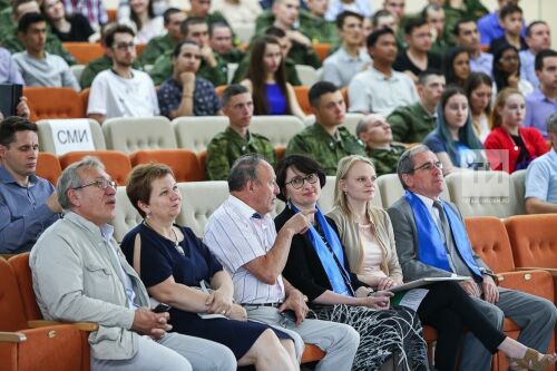 Презентация проекта – победителя интерактивного музея внутри самолета Ту-144