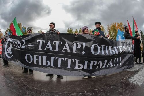 В парке им. Тинчурина прошел митинг памяти защитников Казани