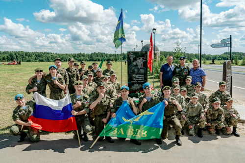 На территории казанского мемориального комплекса «Курган» открыли памятник Павлу Кузьмичу Клетневу