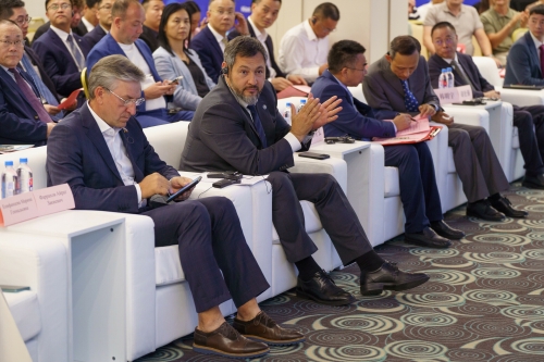 В Казани прошла конференция по экономическому сотрудничеству между провинцией Хунань и РТ