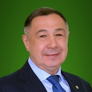 Минниханов Раис Нургалиевич