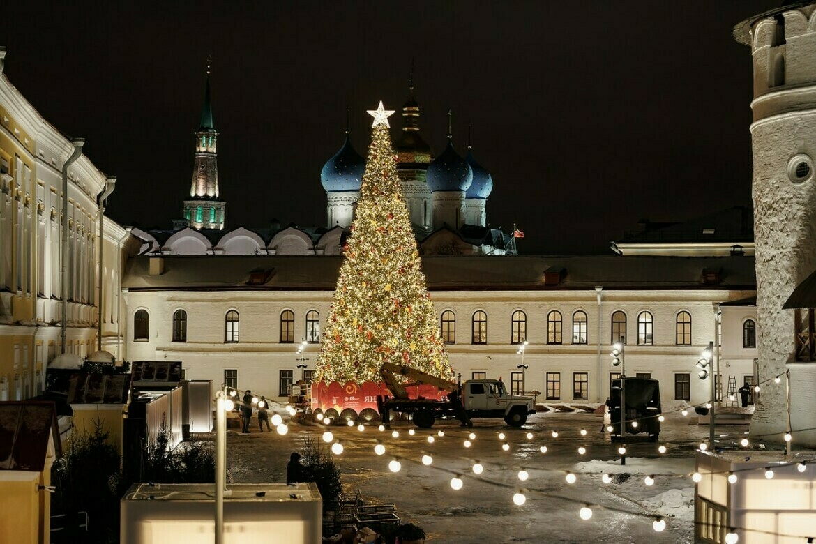 Во дворе Присутственных мест «Мамыки» представят театральный перформанс