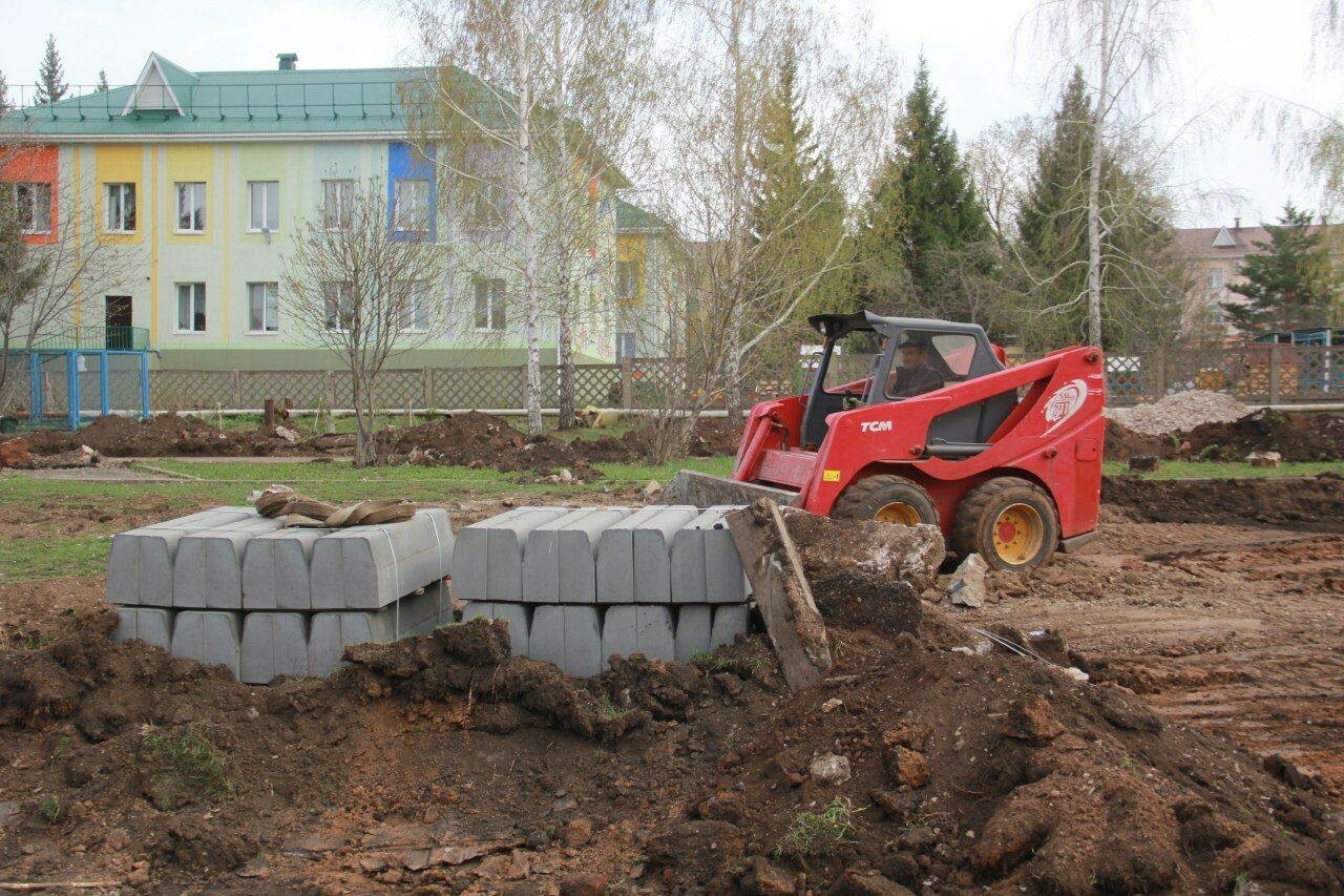 В 12 дворах Альметьевска стартовали работы по программе «Наш двор»