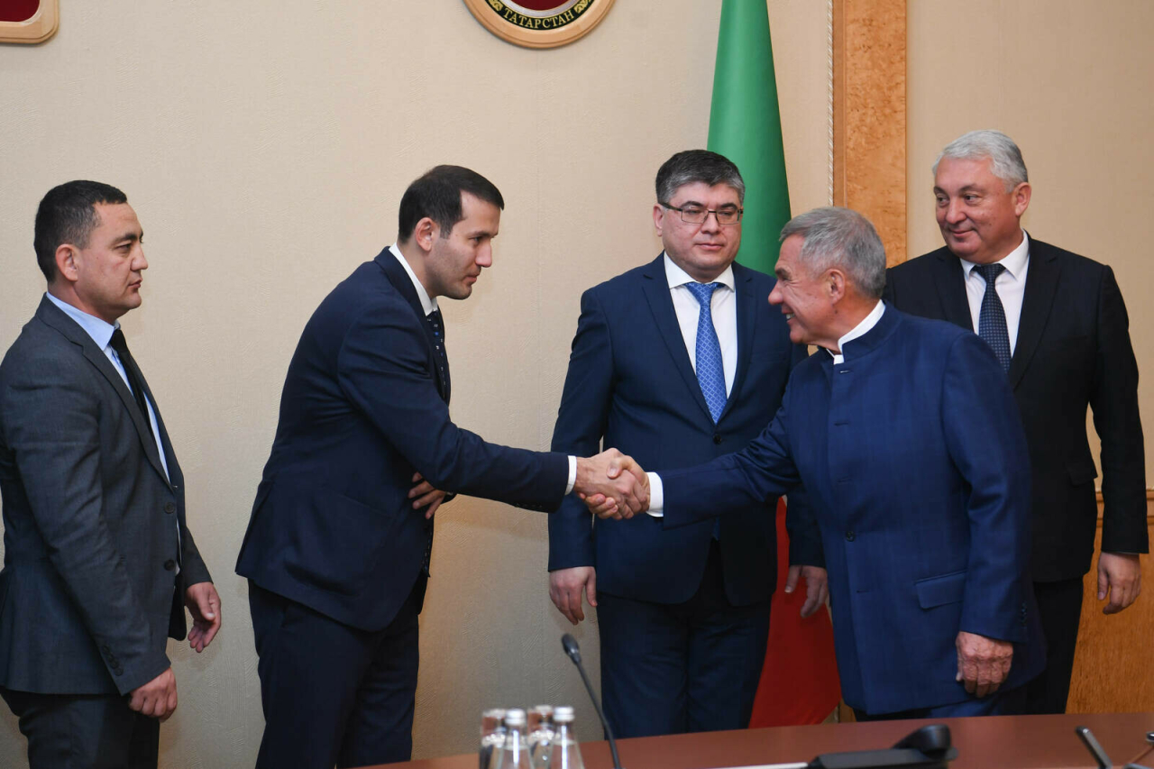 Миңнеханов: Татарстан белән Үзбәкстан хезмәттәшлеге яңа үсеш этабы кичерә