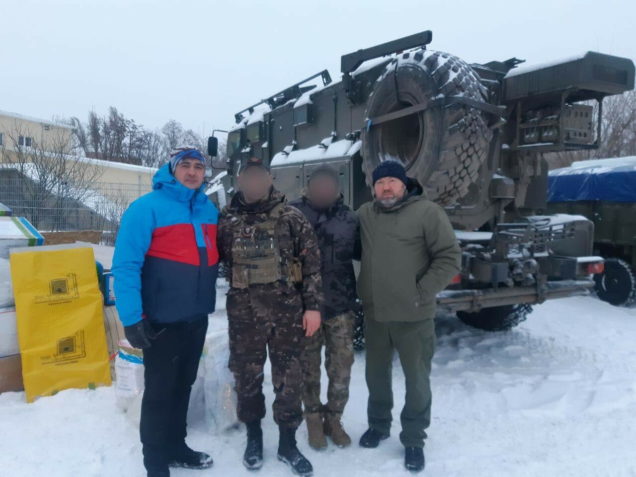 Боевой дух на высоте»: глава Буинска доставил гумпомощь в Лисичанск и зону  СВО