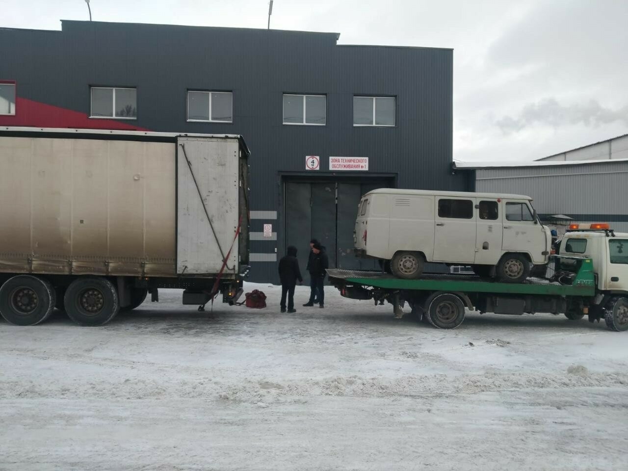 Альметьевск отправит бойцам в зону спецоперации еще два автомобиля «УАЗ»