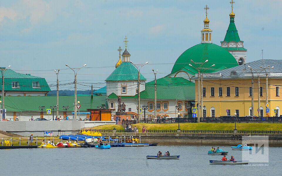 Туристы в казани фото