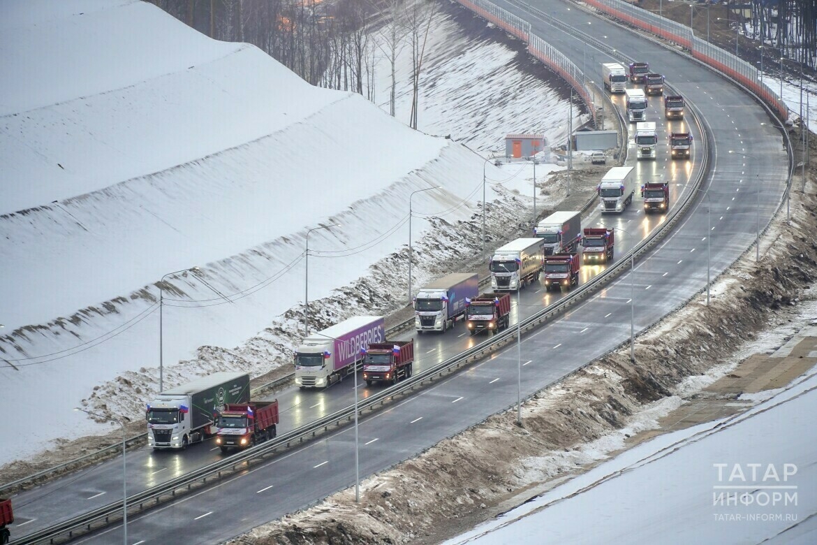 Из-за непогоды на трассе Казань – Ульяновск ограничили движение автобусов и  грузовиков