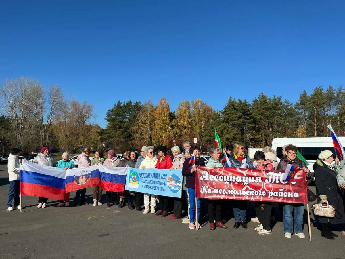 Из Челнов в зону СВО оправили крупную партию помощи — ее отвезет родственник бойцов