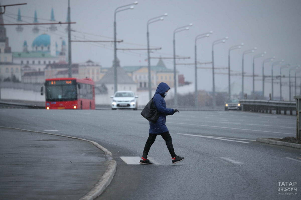 Татарстанцев предупредили о тумане, порывистом ветре и снеге