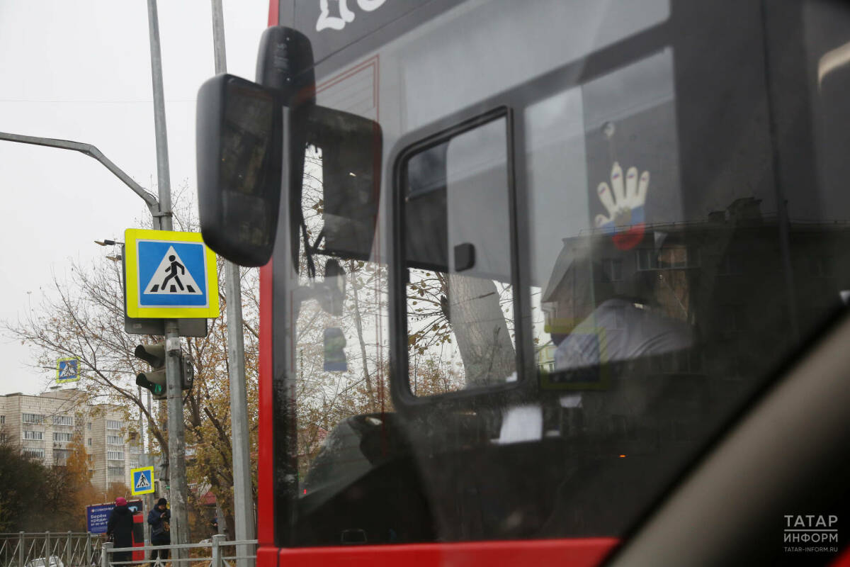 В Казани ввели систему оплаты «без кондуктора» на двух маршрутах автобуса