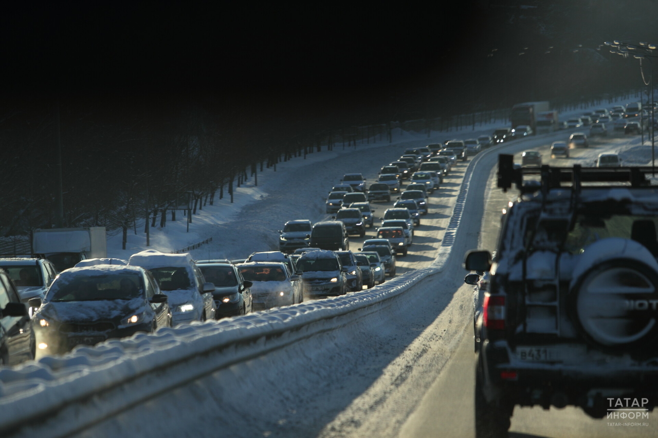 На трассе М5 в Татарстане из-за непогоды ограничили движение