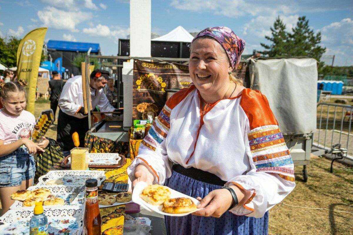 Микс на фестивале «Каракуз» в Альметьевске: от хореографии до гастрономии