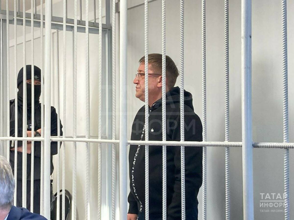 Суд заключил под стражу главу исполкома Альметьевска